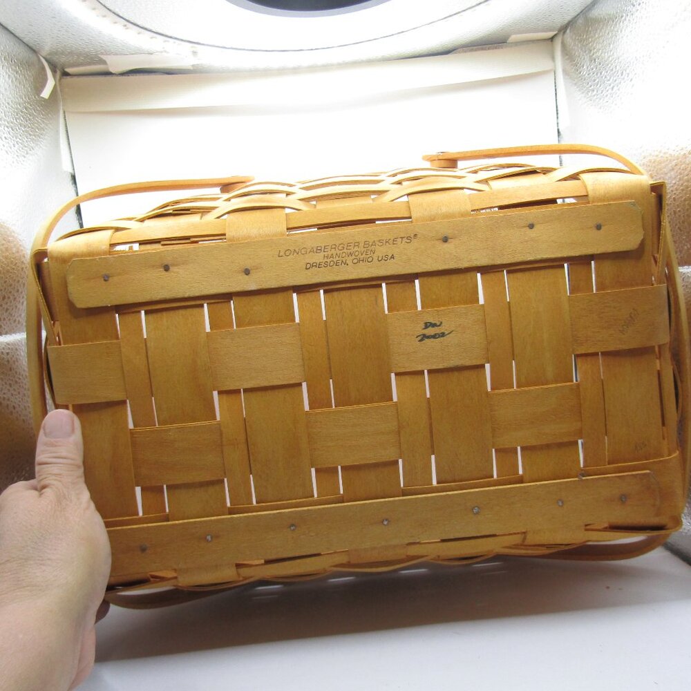 Longaberger Basket with Liner and Protector - Picture 5 of 13